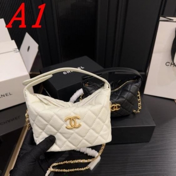 2025 頑丈 ショルダーバッグ/ハンドバッグ CHANEL  シャネル   15CM