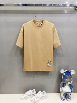 2025新作 BURBERRYバーバリー ラウンドネック 半袖Tシャツ   ジェンダーレス