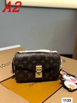 2025 未使用 ショルダーバッグ/ショルダーバッグ LOUIS VUITTON  ルイヴィトン   21CM