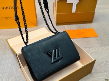 2025 パーティー向け ショルダーバッグ/ショルダーバッグ LOUIS VUITTON  ルイヴィトン   23CM