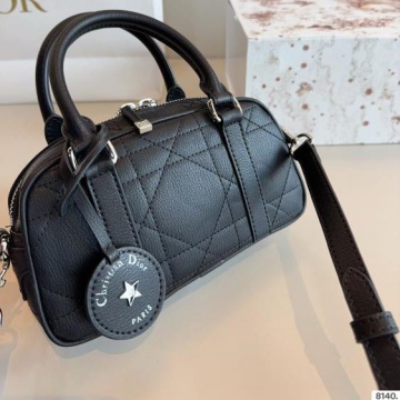 2025 デザイン性が高い ショルダーバッグ/ハンドバッグ DIOR  ディオール   20CM
