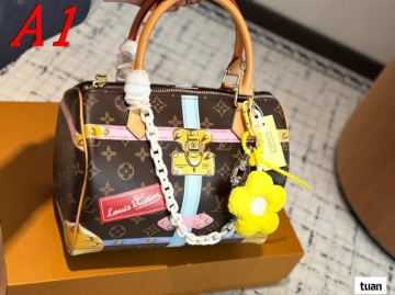 2025 デザイン性が高い ショルダーバッグ/ハンドバッグ LOUIS VUITTON  ルイヴィトン   26CM