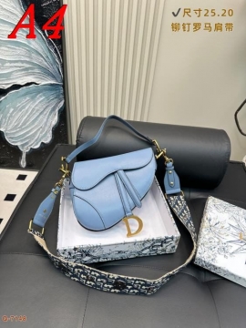 2025 美品 ショルダーバッグ/ショルダーバッグ DIOR  ディオール   25CM