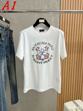  BALENCIAGAバレンシアガ 2025新作   ラウンドネック 半袖Tシャツ   ステートメント