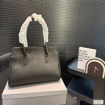 2025 おしゃれ ハンドバッグ BALENCIAGA バレンシアガ   32CM/26CM
