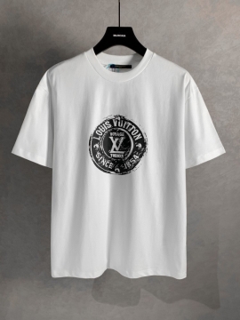  LOUIS VUITTONルイヴィトン 2025新作   ラウンドネック 半袖Tシャツ   クール
