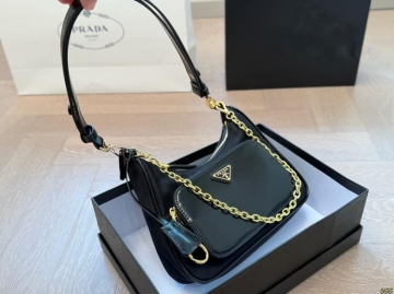 2025 憧れの ショルダーバッグ/ショルダーバッグ PRADA  プラダ   ...