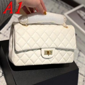 2025 大人っぽい ショルダーバッグ/ショルダーバッグ CHANEL  シャネル   26CM