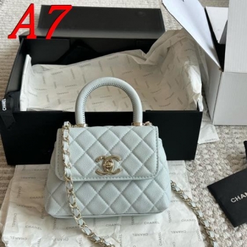 2025 シャープ ショルダーバッグ/ハンドバッグ CHANEL  シャネル   12CM