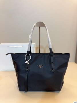 2025 ウェディング向け わきの下包み PRADA  プラダ   34CM