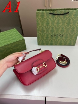 2025 サラッとした ショルダーバッグ/ハンドバッグ GUCCI  グッチ   23CM