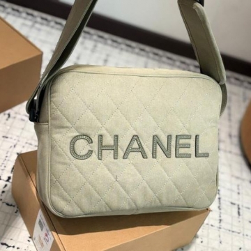 2025 クラシック ショルダーバッグ/ショルダーバッグ CHANEL  シャネル   30CM