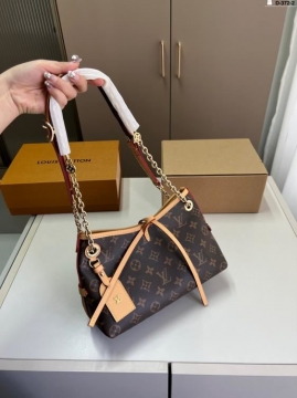 2025 センシュアル ショルダーバッグ/ショルダーバッグ LOUIS VUITTON  ルイヴィトン   26CM
