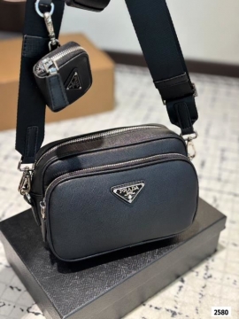2025 未使用 ショルダーバッグ/ショルダーバッグ PRADA  プラダ   ...