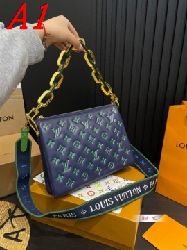 2025 ワクワクする ショルダーバッグ/ショルダーバッグ LOUIS VUITTON  ルイヴィトン   26CM