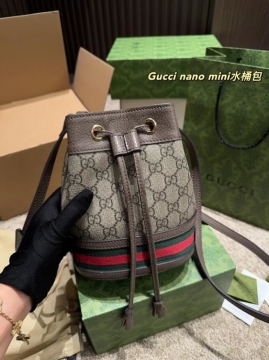 2025 トレンディ ショルダーバッグ/ショルダーバッグ GUCCI  グッチ ...