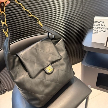 2025 使いやすい わきの下包み CHANEL  シャネル   30CM