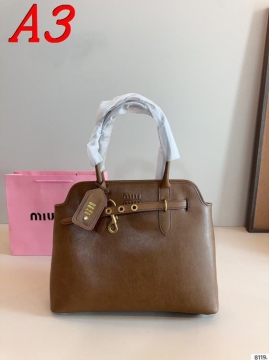 2025 実用的 ハンドバッグ MCM  エムシーエム   40CM