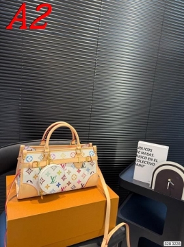 2025 フェミニン ショルダーバッグ/ハンドバッグ LOUIS VUITTON  ルイヴィトン   30CM