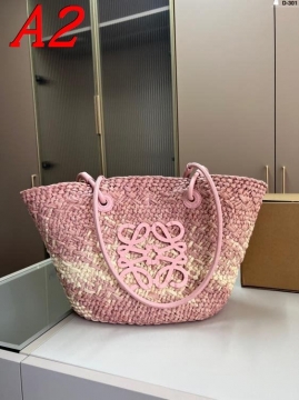 2025 上品 わきの下包み LOEWE  ロエベ   33CM