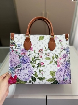 2025 特別感がある トートバッグ LOUIS VUITTON  ルイヴィトン   32CM