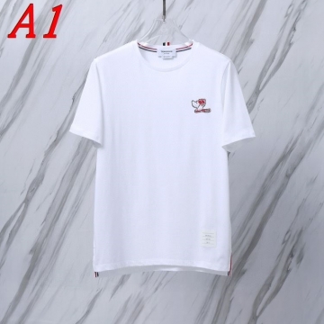 2025新作 THOM BROWNEトムブラウン ラウンドネック 半袖Tシャツ   ポジティブ