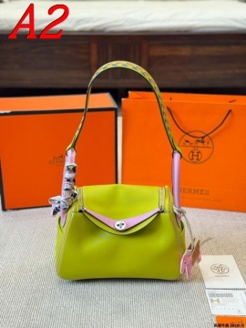 2025 バランスが良い ショルダーバッグ/ショルダーバッグ HERMES  エルメス   26CM