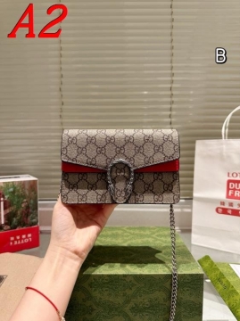 2025 上質 ショルダーバッグ/ショルダーバッグ GUCCI  グッチ   18CM