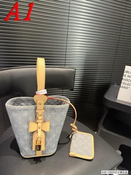 2025 耐久性がある わきの下包み LOUIS VUITTON  ルイヴィトン   17CM