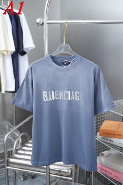 2025新作 BALENCIAGAバレンシアガ ラウンドネック 半袖Tシャツ   トレンド感