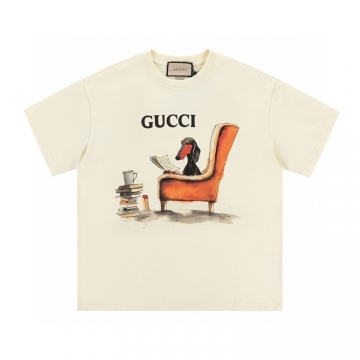 GUCCIグッチ 2025新作   ラウンドネック 半袖Tシャツ   着回し可