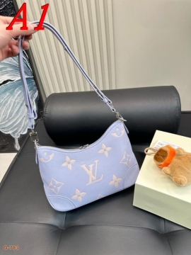 2025 ミステリアス ショルダーバッグ/ショルダーバッグ LOUIS VUITTON  ルイヴィトン   27CM