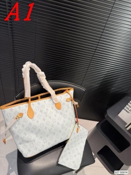 2025 扱いやすい ショルダーバッグ/ハンドバッグ LOUIS VUITTON  ルイヴィトン   33CM