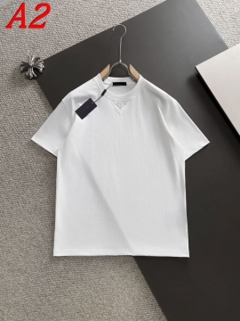  PRADAプラダ 2025新作   ラウンドネック 半袖Tシャツ   エモーショナル