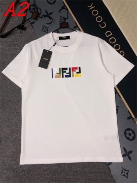 2025新作 FENDIフェンデイ ラウンドネック 半袖Tシャツ   コーディネート自在