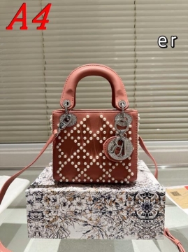 2025 丁寧に作られた ショルダーバッグ/ハンドバッグ DIOR  ディオール   18CM