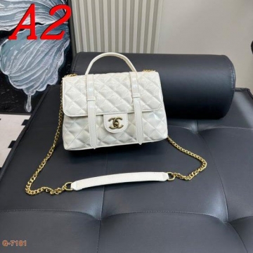 2025 デザイン性が高い ショルダーバッグ/ハンドバッグ CHANEL  シャネル   26CM