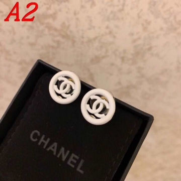 シャネル ピアス 2025SS 温度変化に強い CHANEL