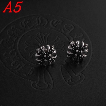 クロムハーツ ピアス 2025SS 厳選素材 CHROME HEARTS