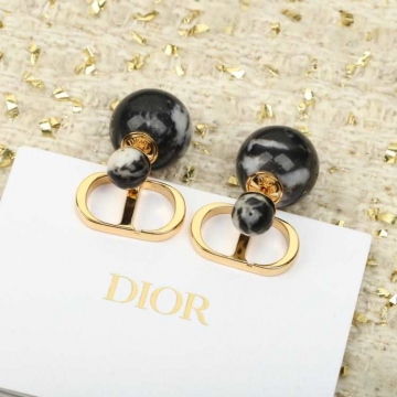 ディオール ピアス 2025SS アウトドア向け DIOR