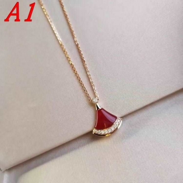 ブルガリ ネックレス 2025SS 摩擦で色落ちしない BVLGARI