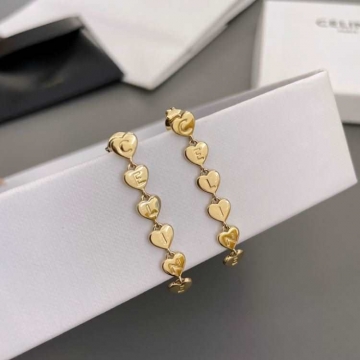 セリーヌ イヤリング 2025SS メッキ剥がれない CELINE