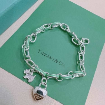 ティファニー ブレスレット/バングル 2025SS コーデの要 Tiffany&Co