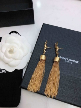 イヴ サンローラン ピアス 2025SS フォーマルにもカジュアルにも YSL