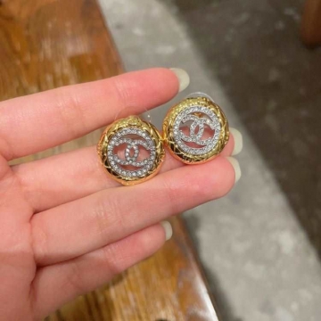 シャネル ピアス 2025SS 工業基準適合 CHANEL