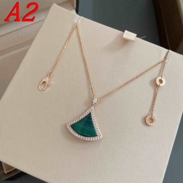 ブルガリ ネックレス 2025SS 時代を超える BVLGARI