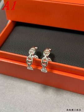 エルメス イヤリング 2025SS 壊れにくい HERMES