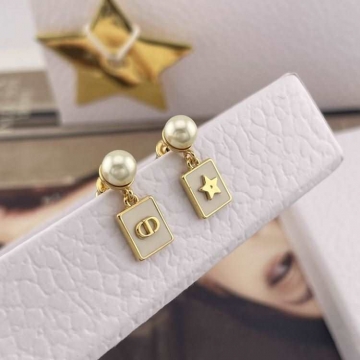 ディオール ピアス 2025SS 耐久性抜群 DIOR