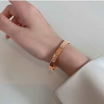 グッチ ブレスレット/バングル 2025SS 高品質素材 GUCCI