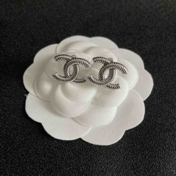 シャネル ピアス 2025SS 耐久性抜群 CHANEL